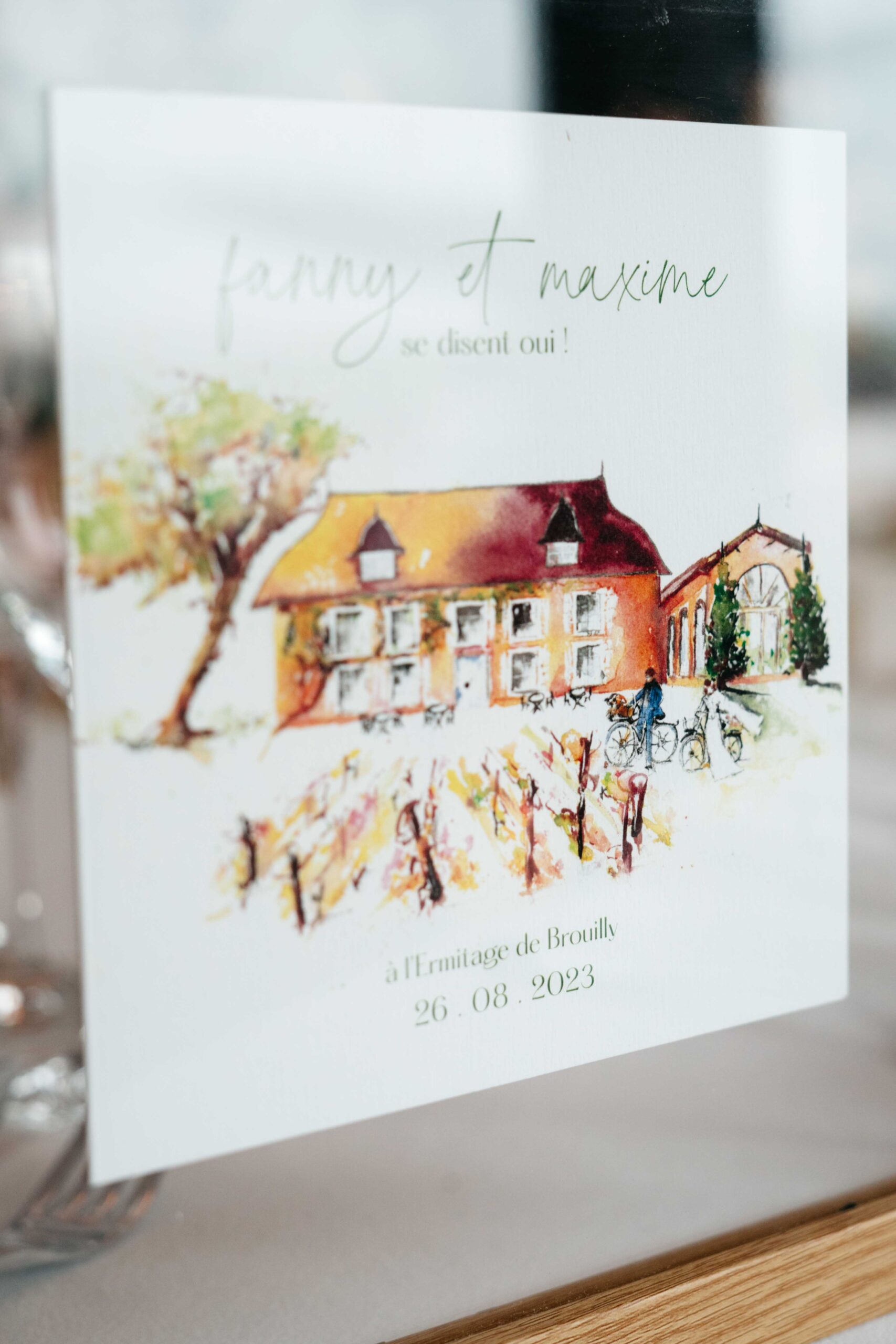 photo du dessin réalisé par la mère de la mariée. Il représente le lieu de réception du mariage dans les vignes du beaujolais